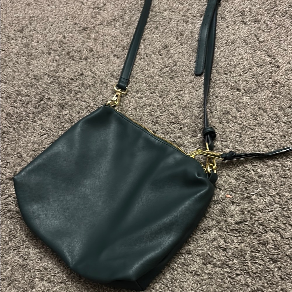 Elegant Green Crossbody Bag